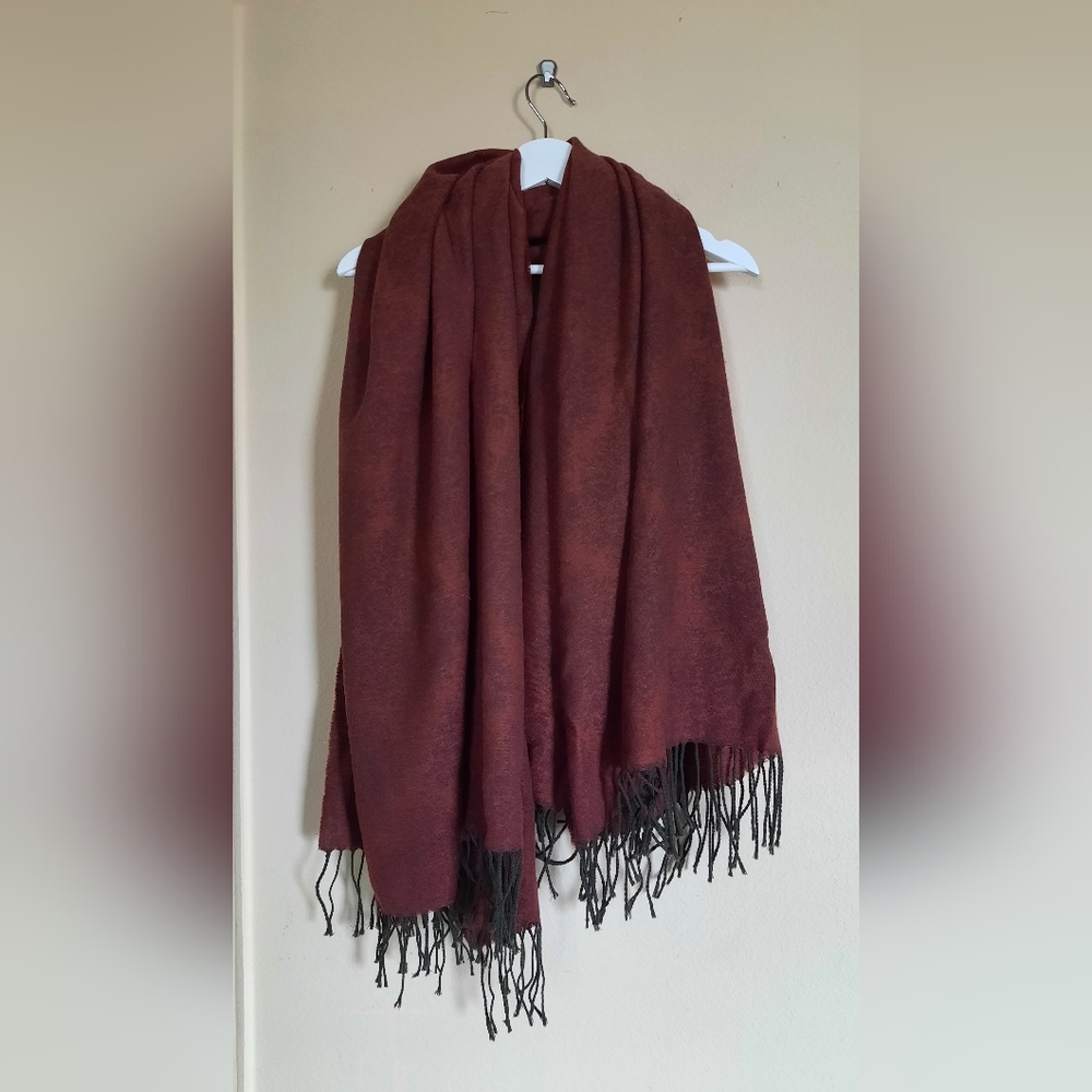 Calzeat Of Scotland Wool Blend Rust Red Fringed Scarf Throw